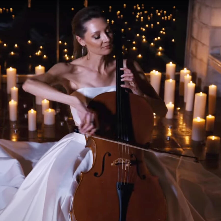 Carol Thorns Amazing Grace